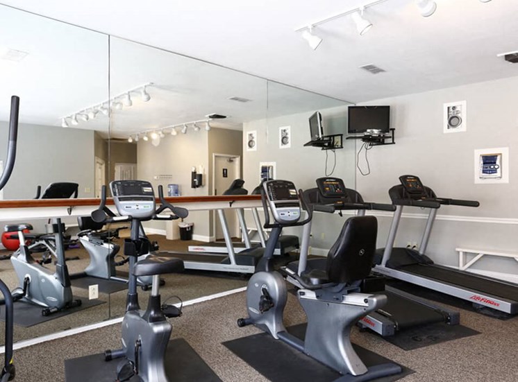 apartment with fitness center